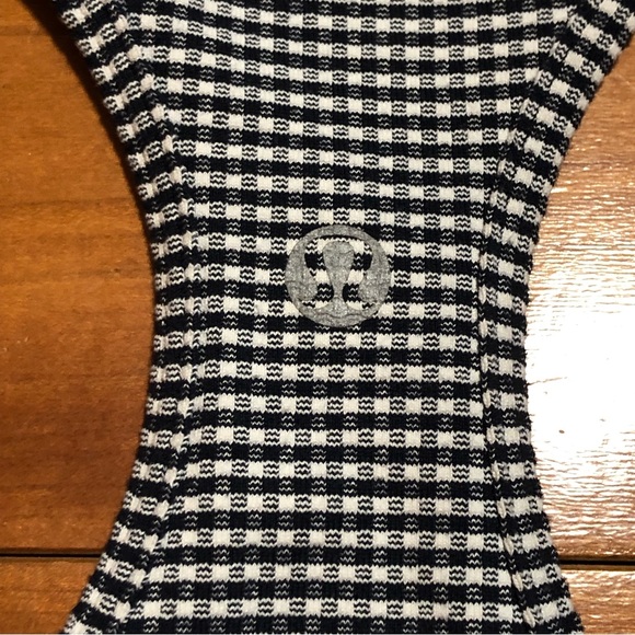 Lululemon Cool Racerback Tank Top sz 6 8 - Picture 4 of 5
